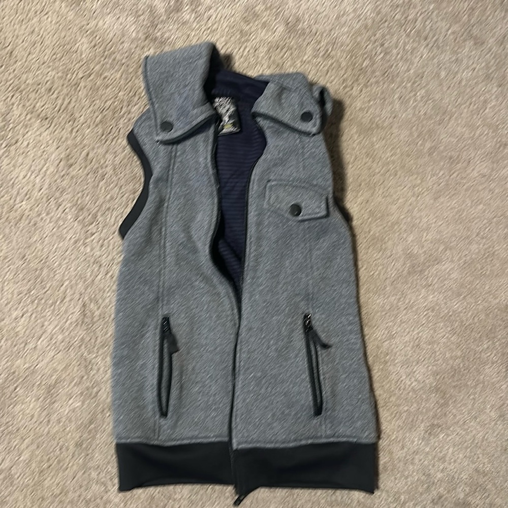 Burton hooded vest